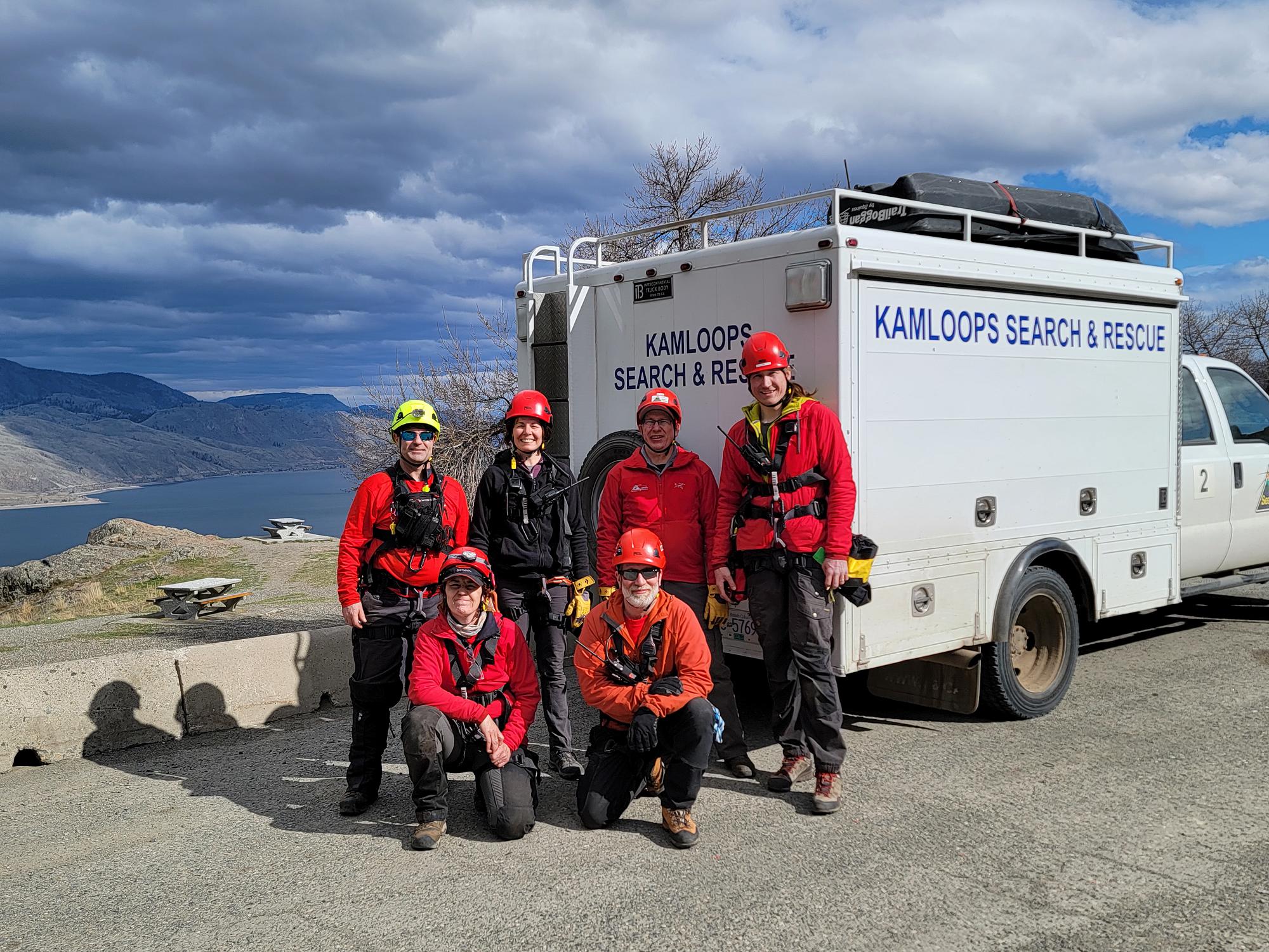 KSAR's rope rescue team April training – Kamloops Search and Rescue